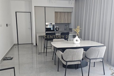 2 dormitorios Apartamento en Paphos, No. 56139 3