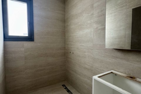 2 bedrooms Apartment in Latsia, Nicosia,  No. 39839 4