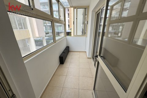 3 bedrooms Apartment in Larnaca, Larnaka,  No. 39842 21