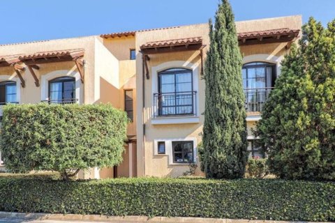 2 bedrooms Townhouse in Limassol,  No. 48286 7