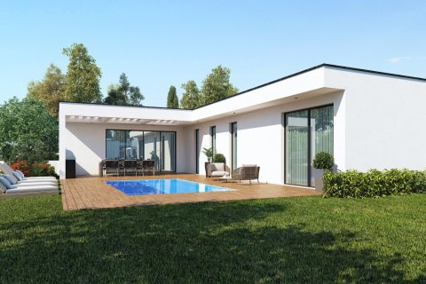 4 bedrooms Villa in Pervolia, Larnaka,  No. 48284 3