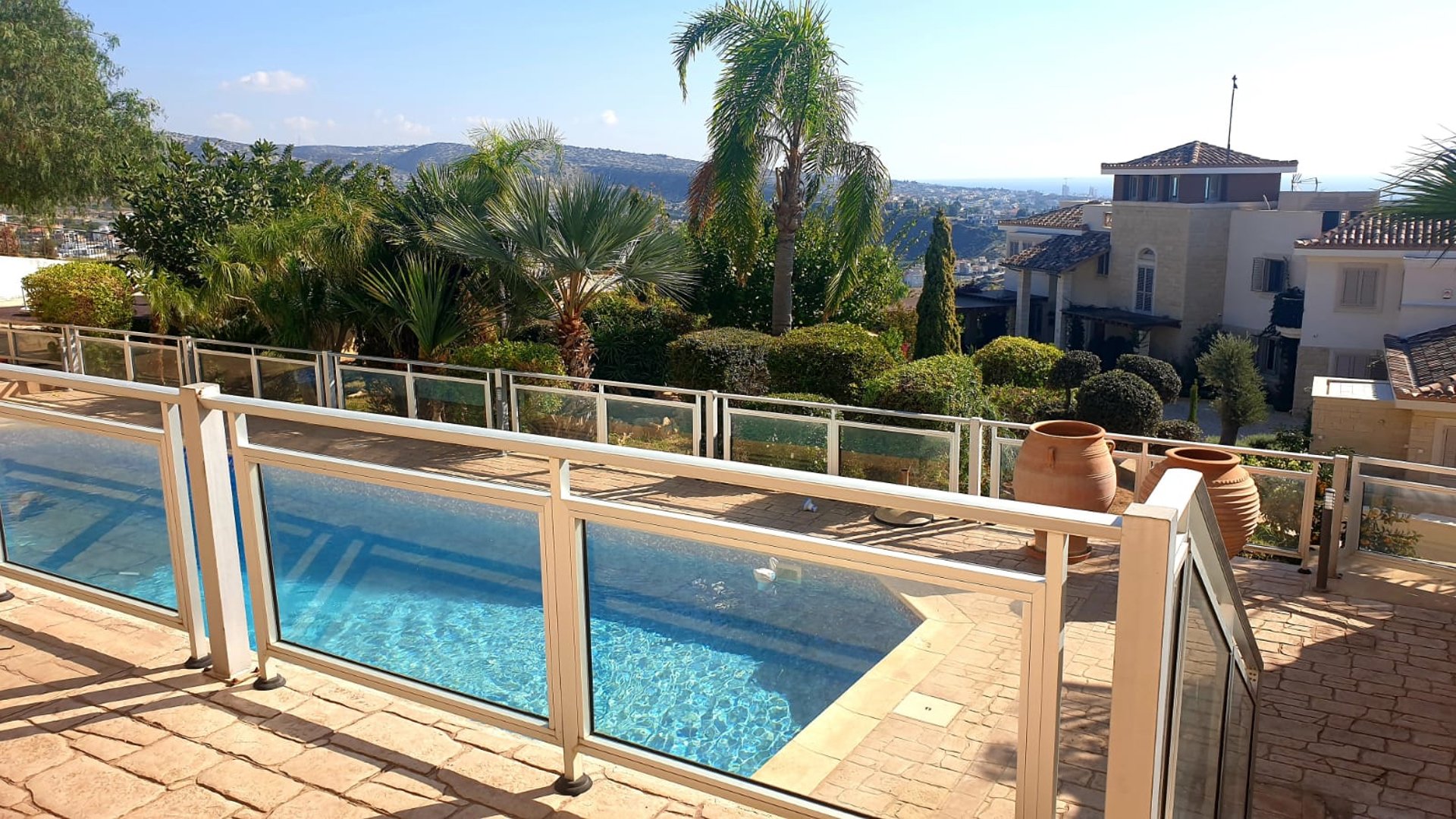 4 bedrooms Villa in Limassol, Cyprus No. 26597