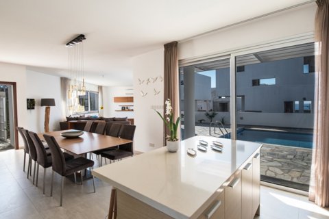 3 bedrooms Villa in Ayia Napa, Ammochostos, Cyprus No. 26468