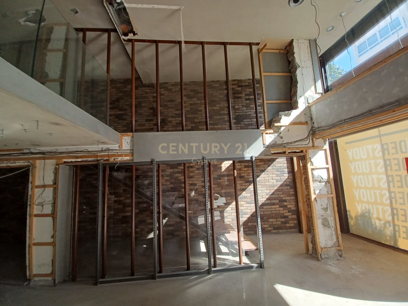480m2 Boutique à Limassol, Chypre No. 53471