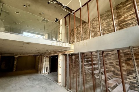 Магазин 480м2 в Лимассол, Лимасол,  № 53471 2