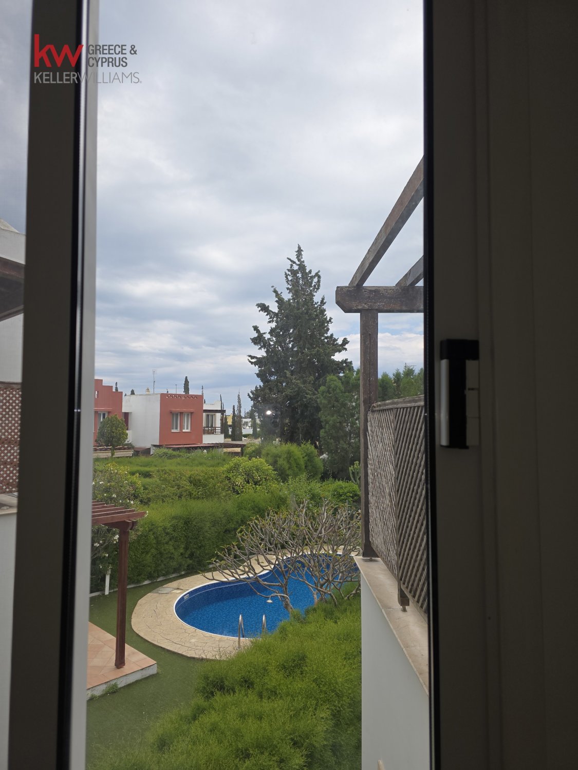 2 bedrooms Apartment in Pervolia, Larnaka, Cyprus No. 51992
