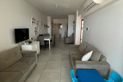 3 bedrooms Apartment in Larnaca, Larnaka,  No. 51995 2