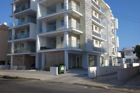 3 bedrooms Apartment in Larnaca, Larnaka,  No. 51995 20
