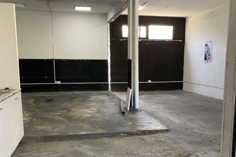150m2 Warehouse in Larnaca, Larnaka,  No. 51994 2