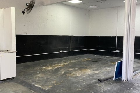 150m2 Warehouse in Larnaca, Larnaka,  No. 51994