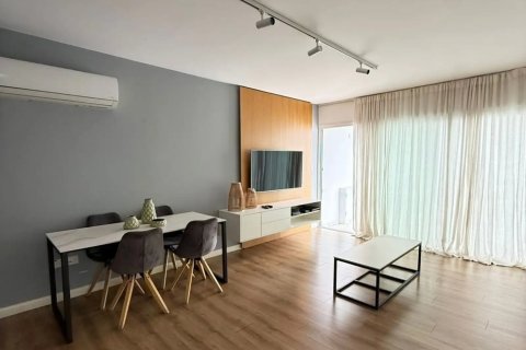 2 bedrooms Apartment in Strovolos, Nicosia,  No. 51997 2