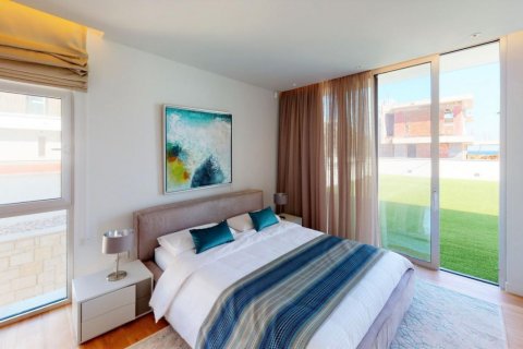 Вилла с 4 спальнями в Ларнака,  № 38641 9