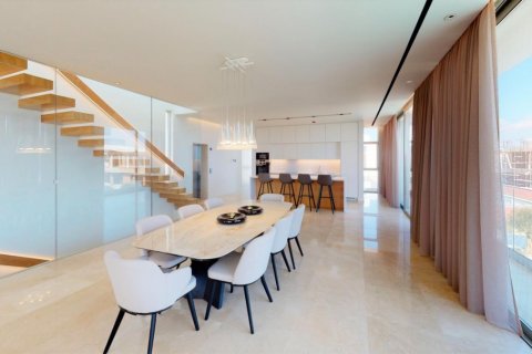 Вилла с 4 спальнями в Ларнака,  № 38641 4