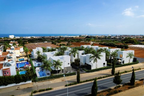 3 bedrooms Villa in Paralimni, Ammochostos,  No. 39391 22