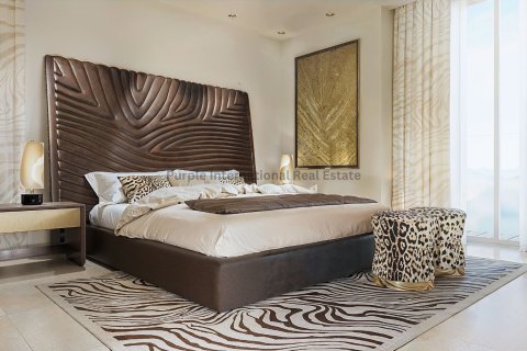 4 bedrooms Apartment in Limassol,  No. 39395 5