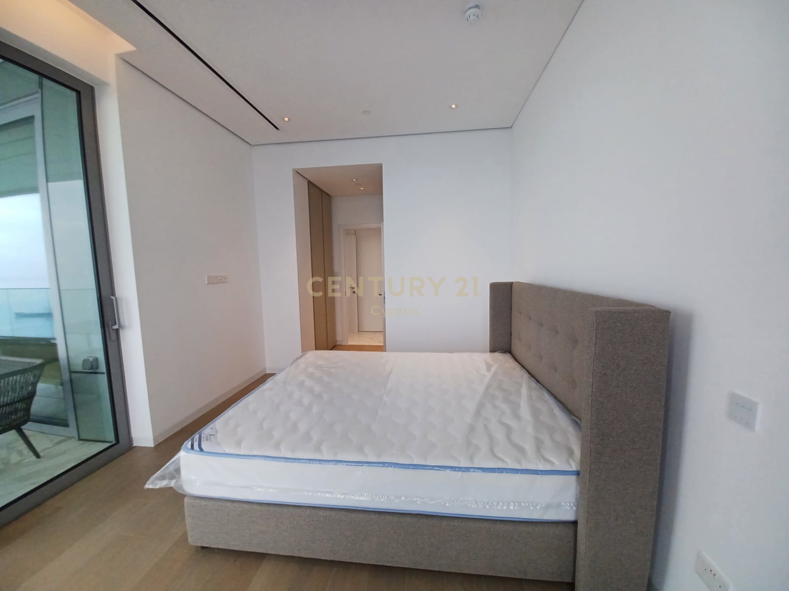 3 bedrooms Apartment in Tsiflikoudia, Limassol, Cyprus No. 56057
