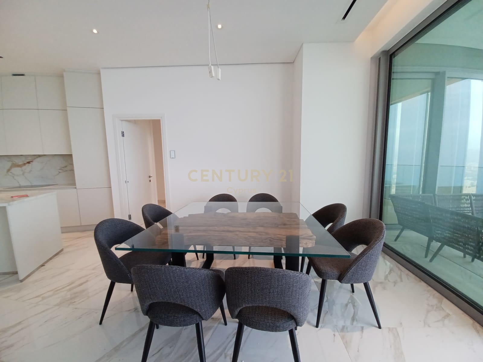 3 bedrooms Apartment in Tsiflikoudia, Limassol, Cyprus No. 56057