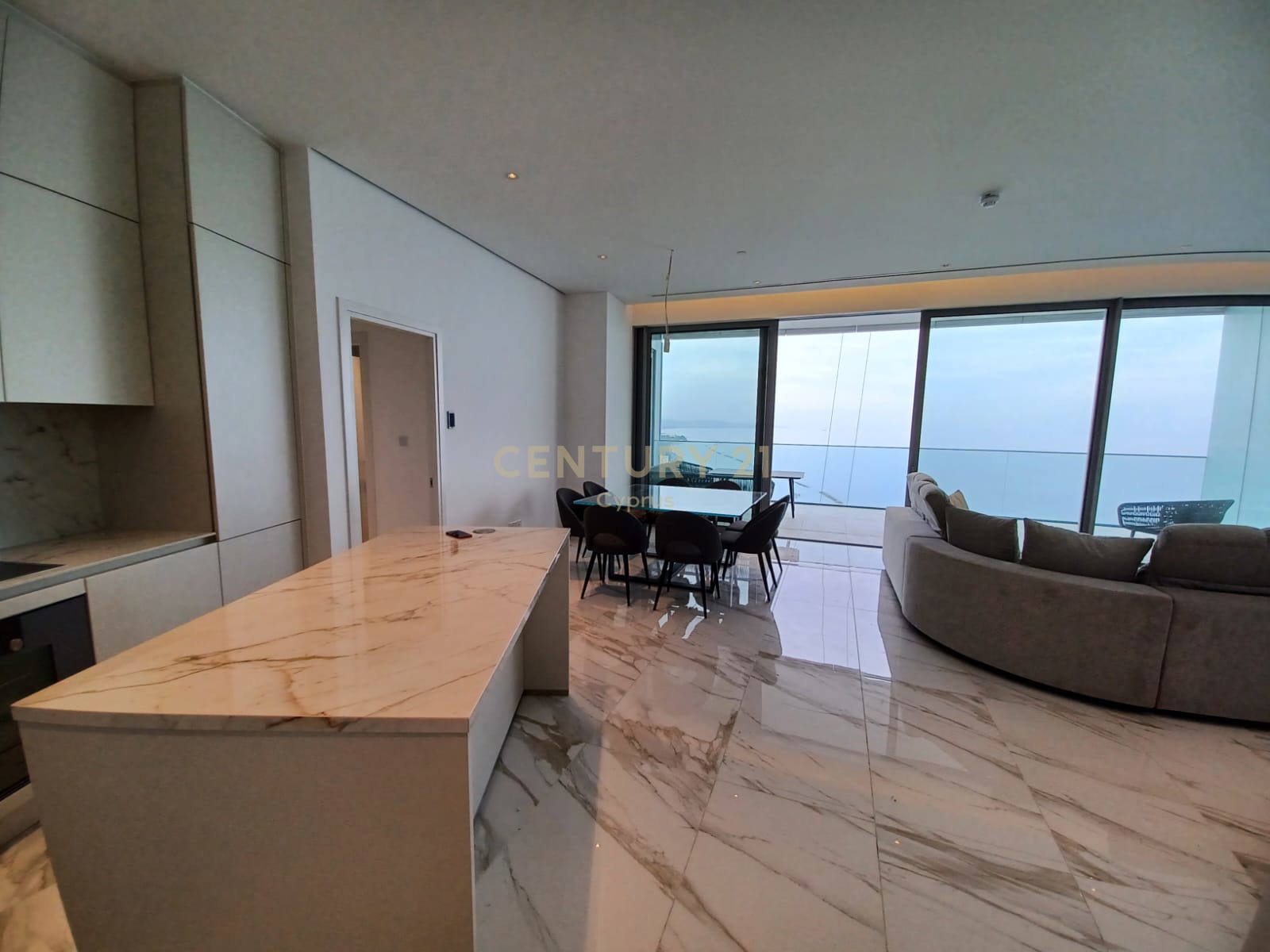 3 bedrooms Apartment in Tsiflikoudia, Limassol, Cyprus No. 56057