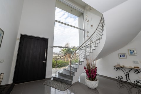 Вилла с 5 спальнями в Марони, Ларнака, № 39234 5