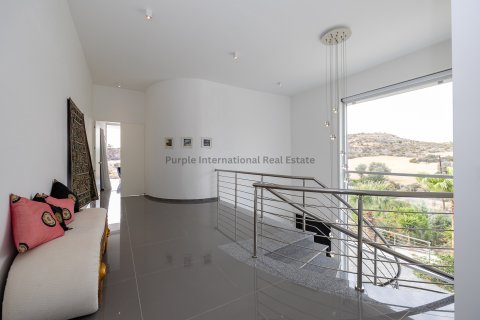 Вилла с 5 спальнями в Марони, Ларнака, № 39234 25