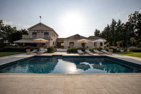 7 bedrooms Villa in Kiti, Larnaka, No. 39236