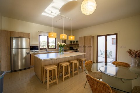 Вилла с 7 спальнями в Кити, Ларнака,  № 39236 5