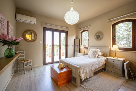 Вилла с 7 спальнями в Кити, Ларнака,  № 39236 27