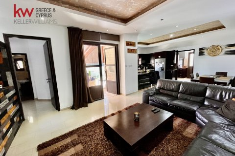 5 bedrooms Townhouse in Larnaka,  No. 40214 6