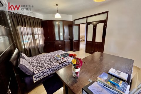 5 bedrooms Townhouse in Larnaka,  No. 40214 12