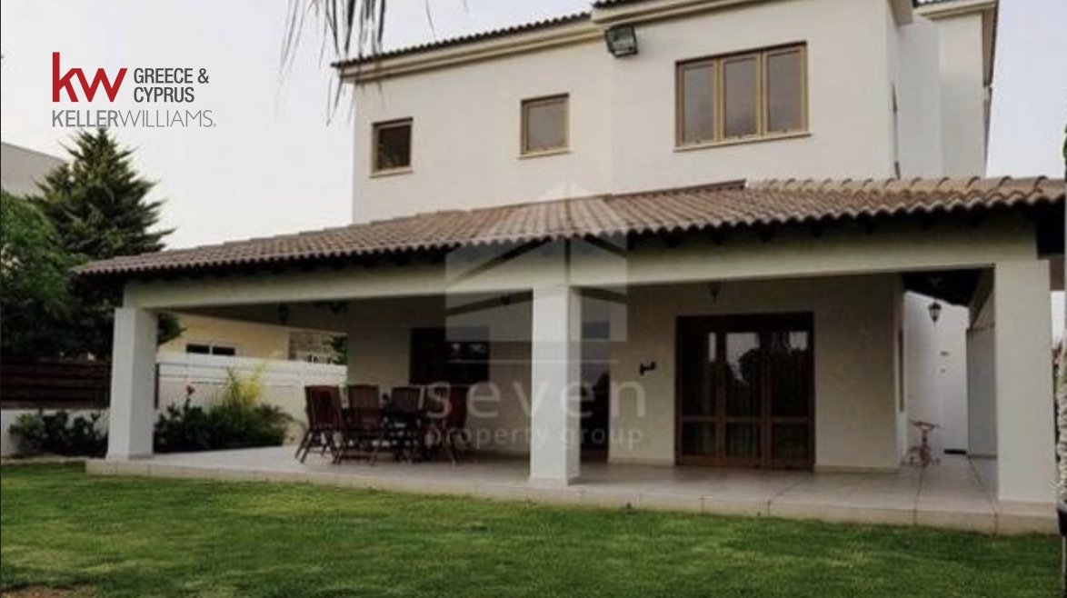 4 chambres Maison de Ville à Larnaka, Chypre No. 40213