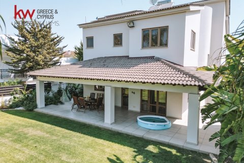 4 bedrooms Townhouse in Larnaka,  No. 40213 22