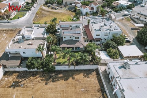 4 bedrooms Townhouse in Larnaka,  No. 40213 27