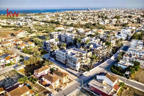 2 bedrooms Apartment in Livadia, Larnaka,  No. 40219 5