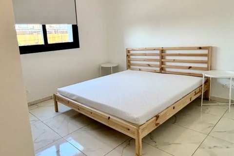 2 bedrooms Apartment in Livadia, Larnaka,  No. 40219 11