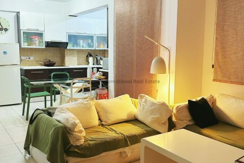 2 chambres Appartement à Livadia, Larnaka,  No. 52605 2