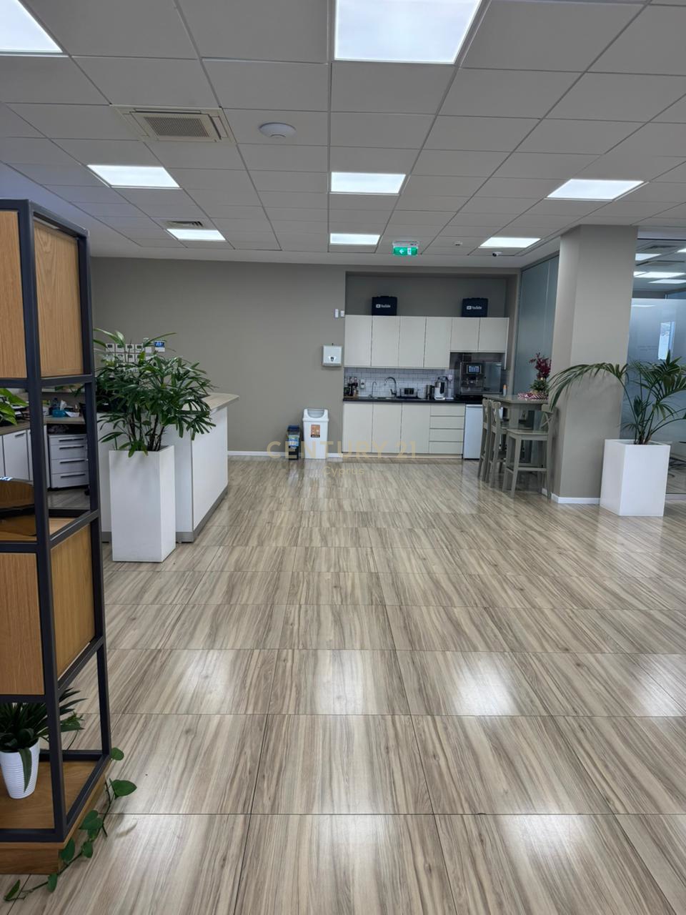1167m2 Commercial property in Agios Athanasios, Limassol, Cyprus No. 55432