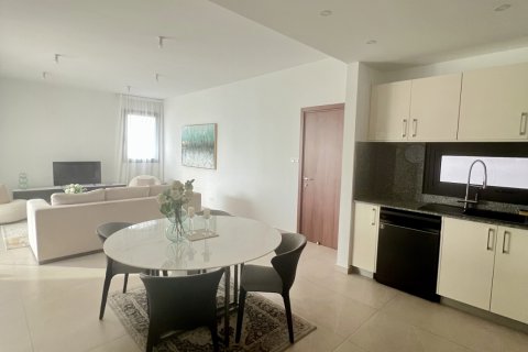 3 bedrooms Apartment in Livadia, Nicosia,  No. 39554 11