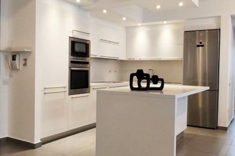 2 bedrooms Apartment in Strovolos, Nicosia,  No. 39557 2
