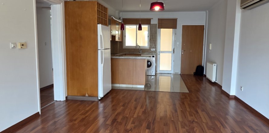 2 bedrooms Apartment in Strovolos, Nicosia,  No. 39558