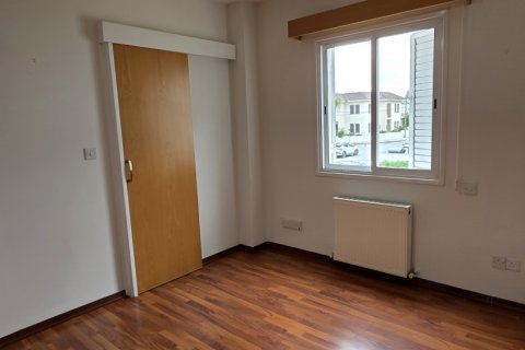 2 bedrooms Apartment in Strovolos, Nicosia,  No. 39558 4