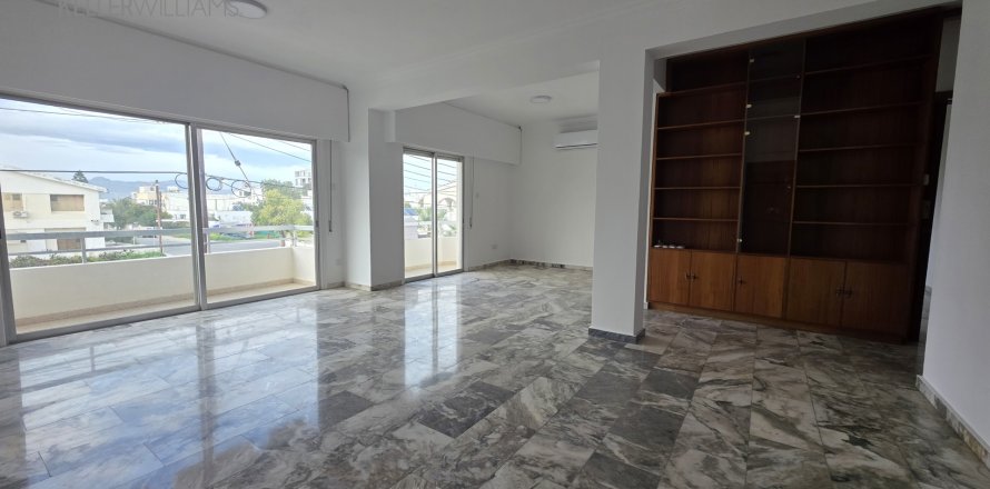 3 bedrooms Apartment in Aglandjia, Nicosia,  No. 39559