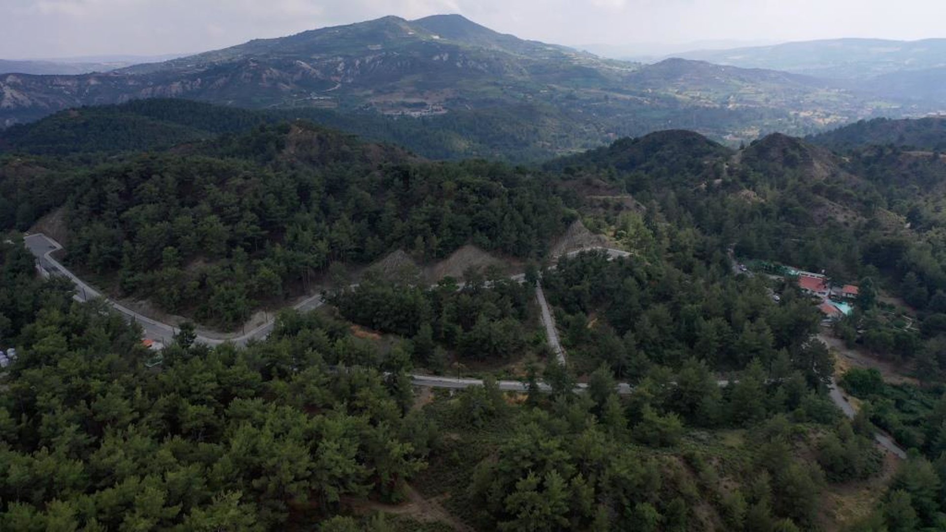 38197m2 Terrain à Pano Platres, Limassol, Chypre No. 26222