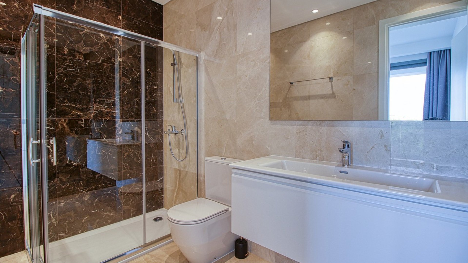 2 bedrooms Apartment in Mesa Geitonia, Limassol, Cyprus No. 29521