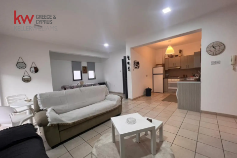 2 bedrooms Apartment in Larnaca, Larnaka,  No. 40161 2