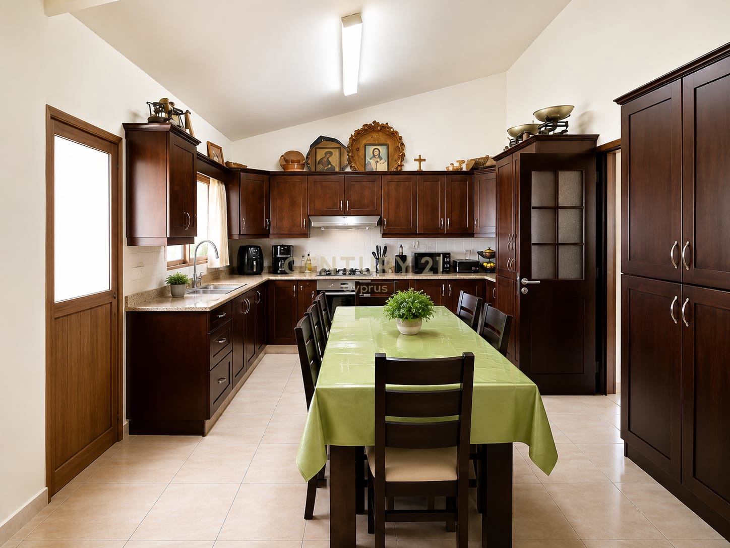 4 bedrooms Villa in Alassa, Limassol, Cyprus No. 58262