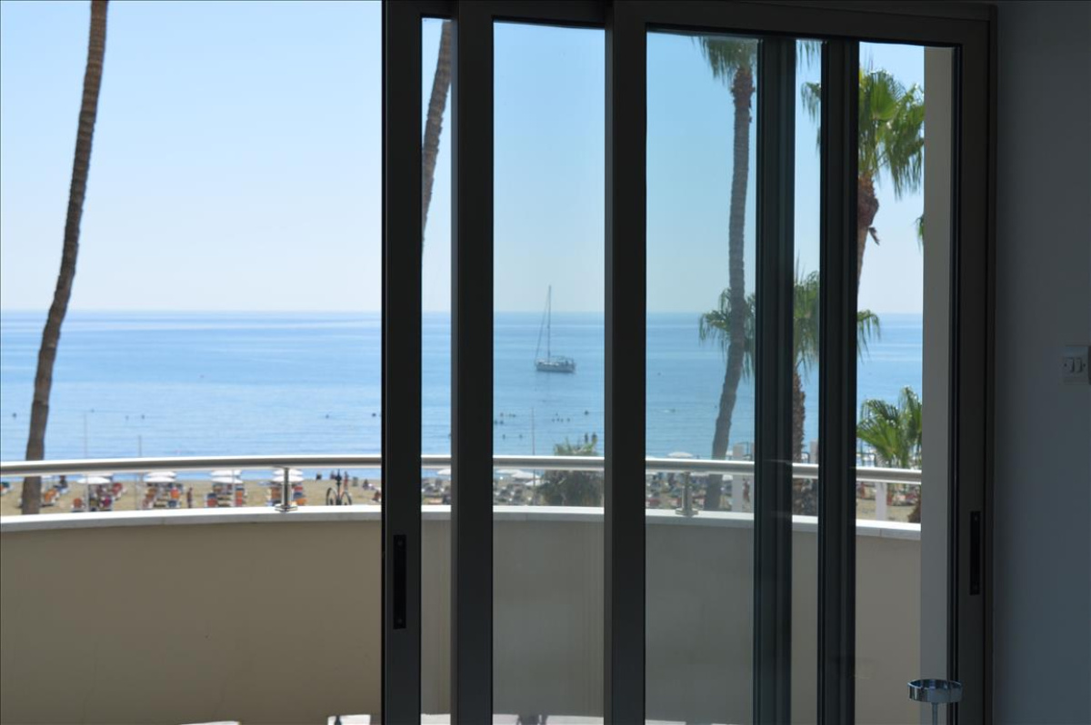 3 chambres Appartement à Larnaca, Larnaka, Chypre No. 38583