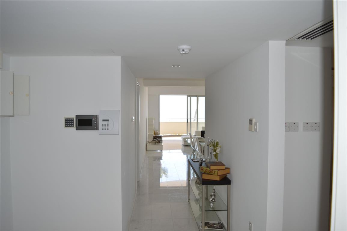 3 chambres Appartement à Larnaca, Larnaka, Chypre No. 38583