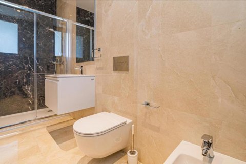 Studio Apartment in Limassol,  No. 38582 8