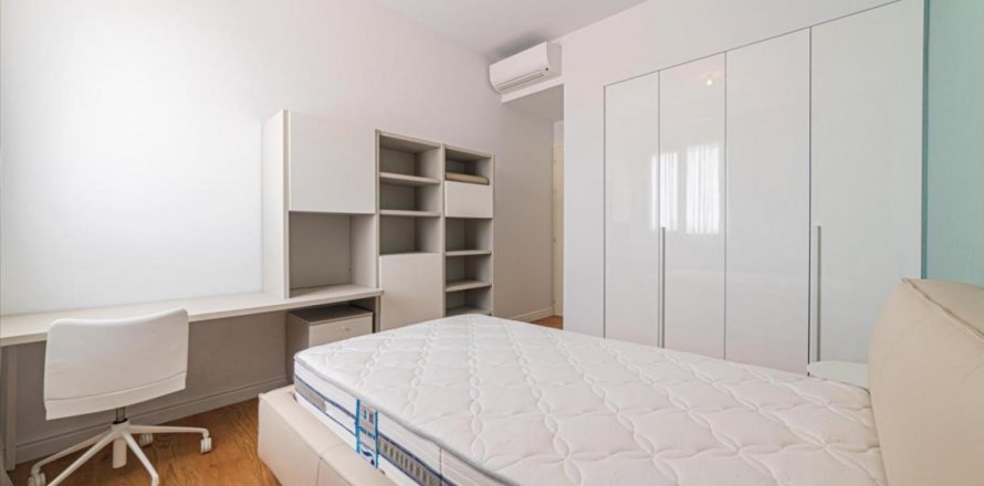 Studio Apartment in Limassol,  No. 38582