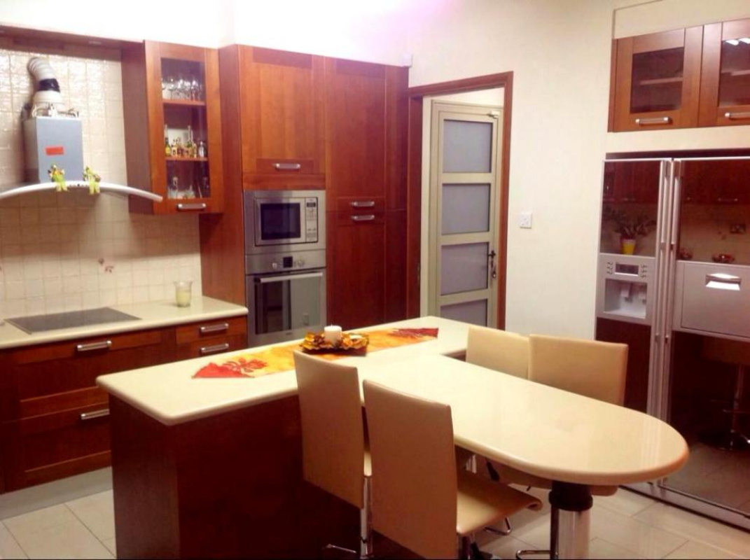 4 bedrooms Villa in Paphos, Cyprus No. 38581